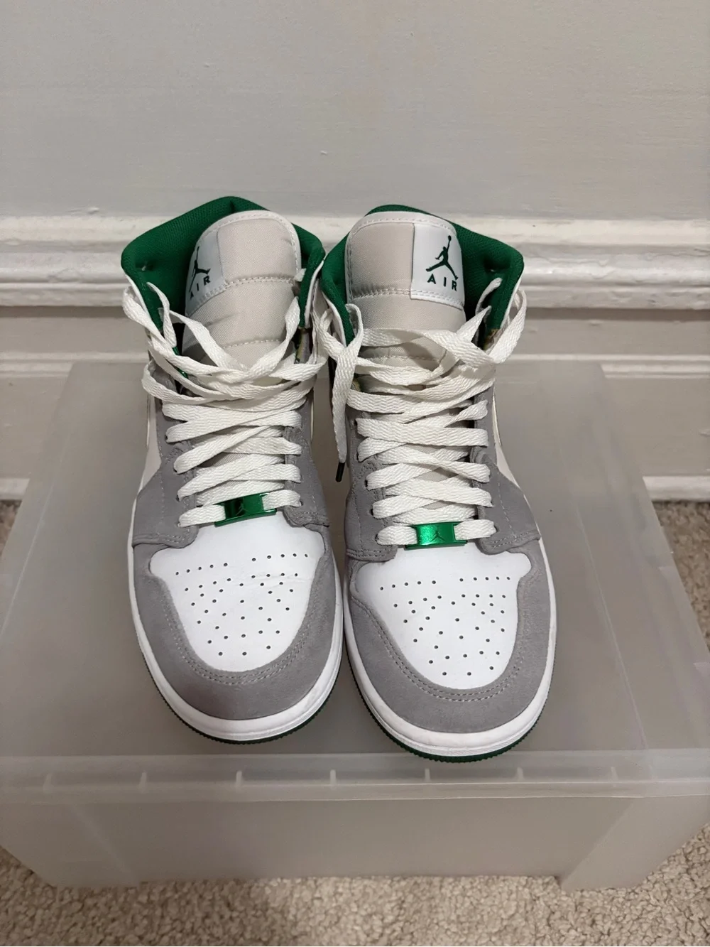 Nike Men Air Jordan 1 Mid SE ‘Grey Pine Green’ Size 8